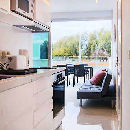 Phaedrus Living - Seaside Luxury Flat Harbour 105 Lägenhet Paphos Exteriör bild